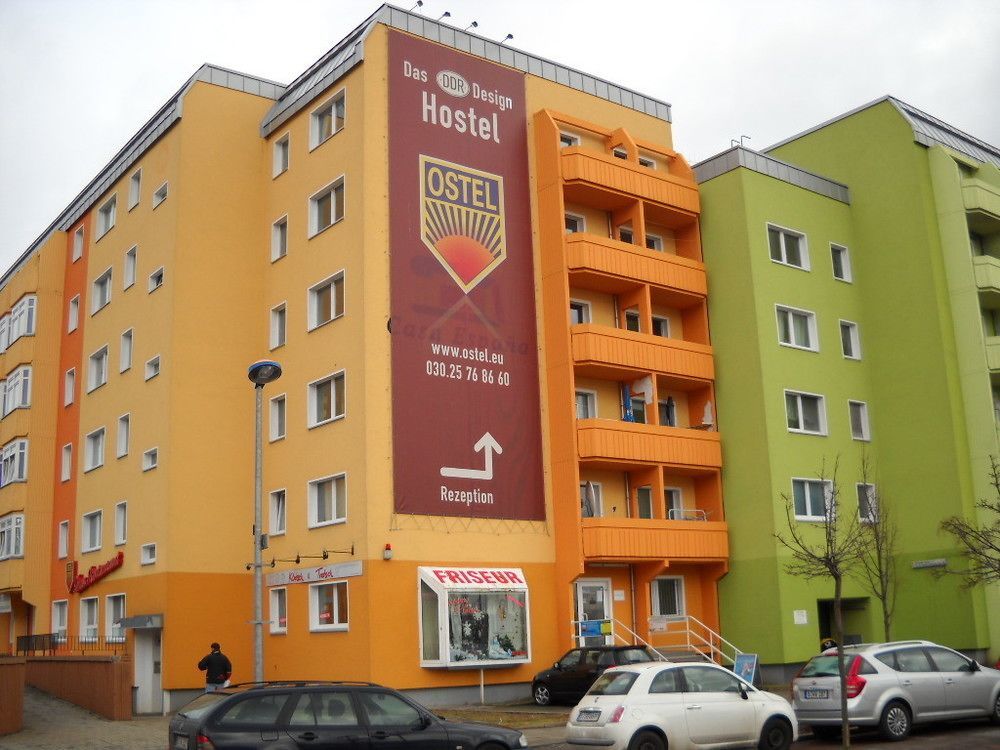 Ostel - Das Ddr Hostel Berlin Exterior photo